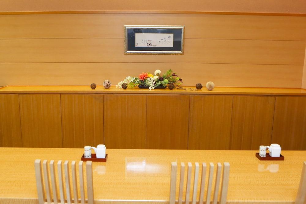 Kkr Hotel Hakata Фукуока Екстер'єр фото
