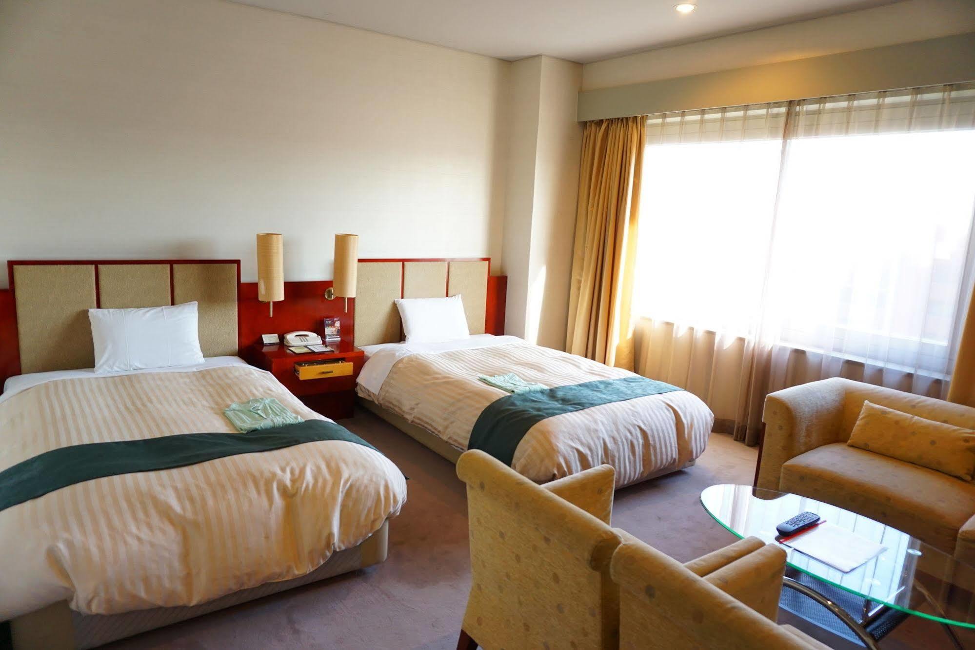 Kkr Hotel Hakata Фукуока Екстер'єр фото