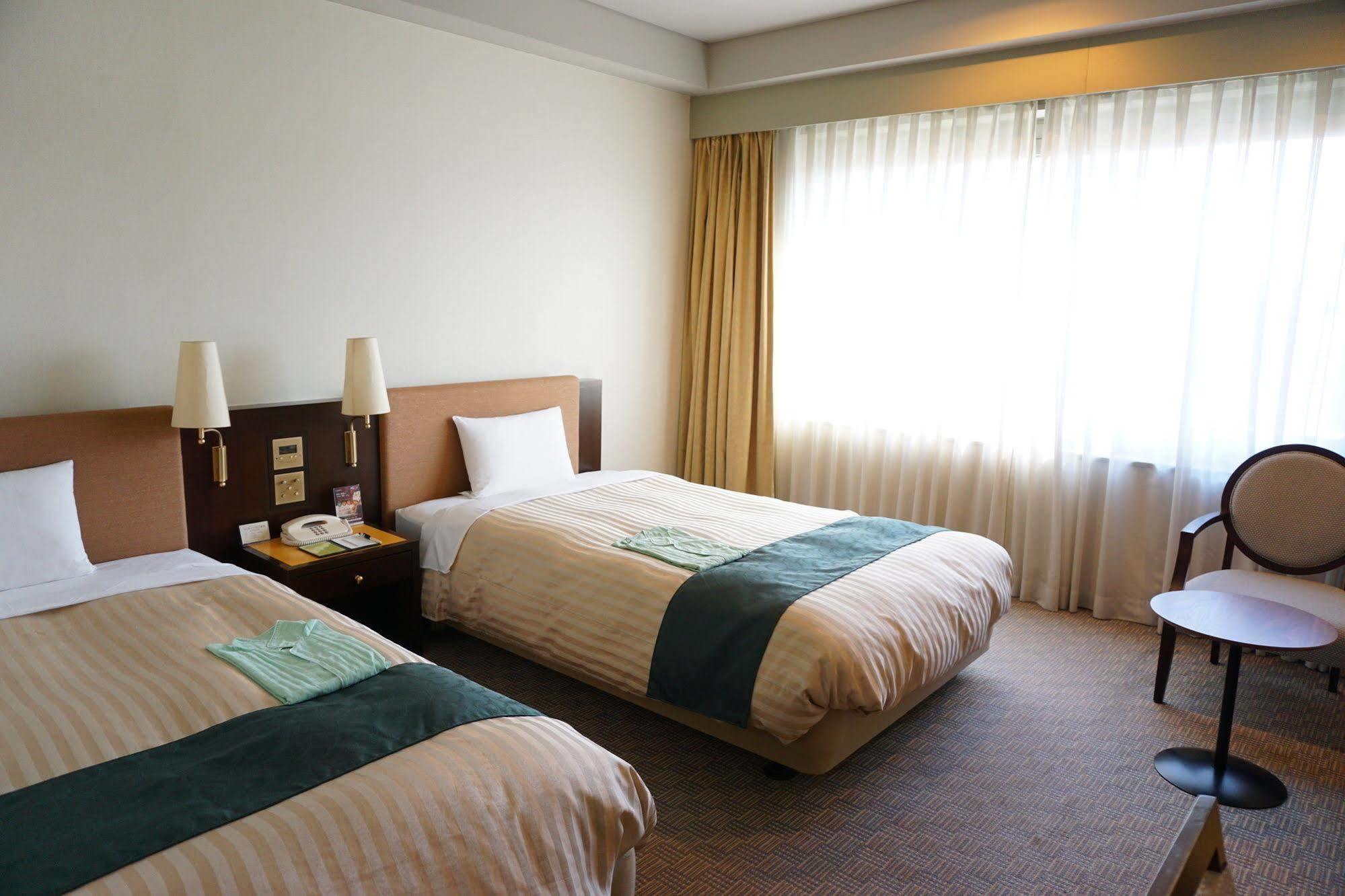 Kkr Hotel Hakata Фукуока Екстер'єр фото